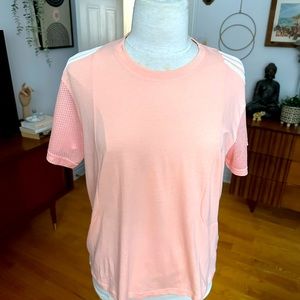 Adidas round neck tee-shirt with mesh sleeve XL